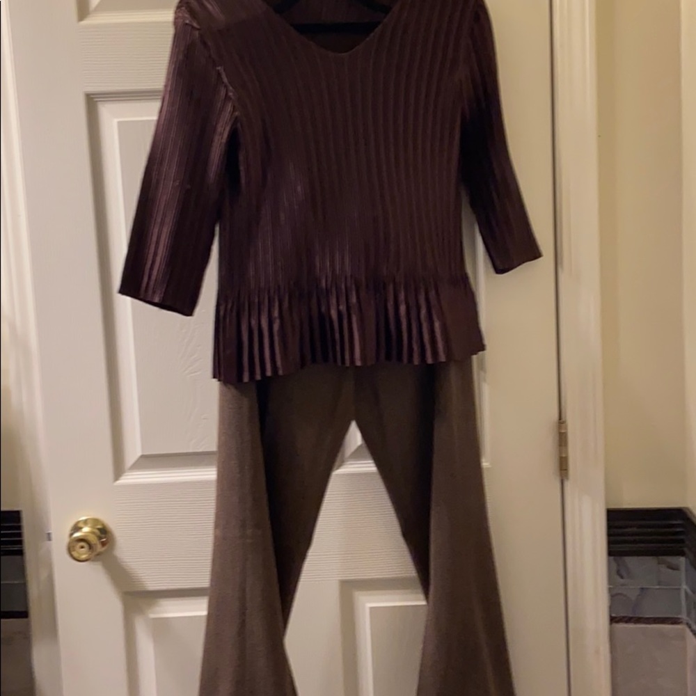 Jones New York work pants and blouse